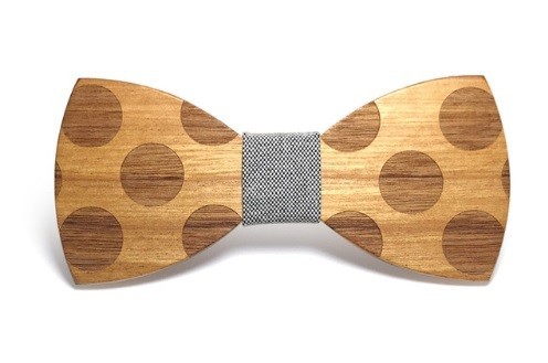 Wooden Bow Tie with Dots J646 8