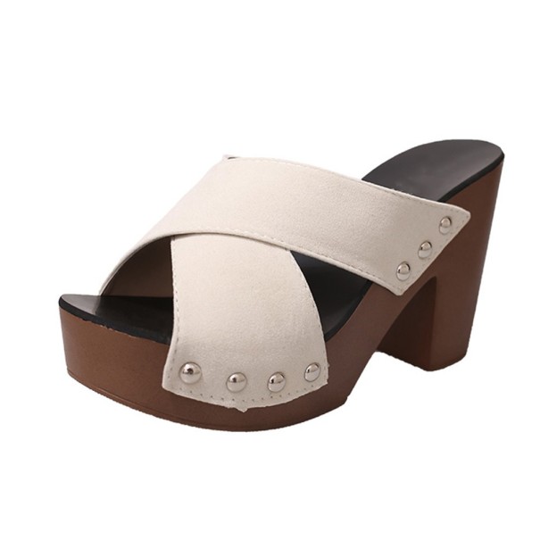 Zapatillas de mujer A882 crema 38