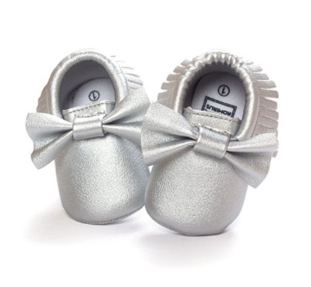 Zapatillas de niña con purpurina plateado 6-12 meses