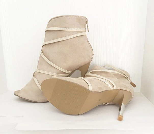 Zapatos de salón de ante para mujer con hebilla crema 36