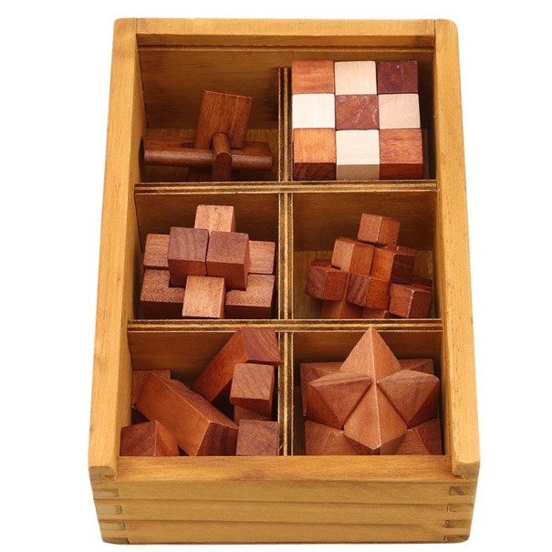 Zestaw drewnianych puzzli 1