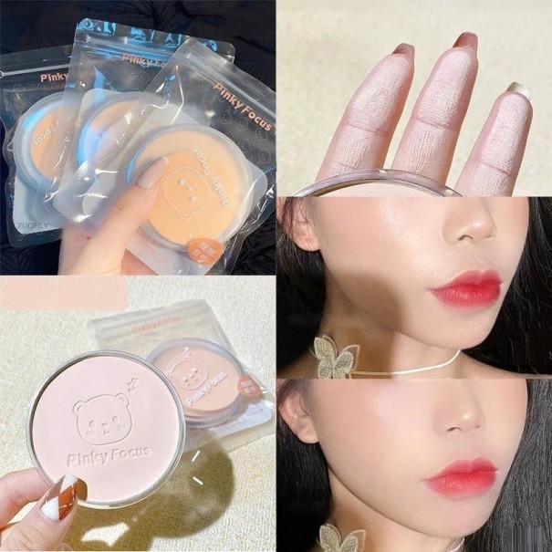 Zjemňujúci vodeodolný púder Fixačný púder na make-up Matný práškový púder proti lesku Natural