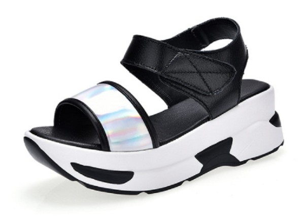 Zomersandalen voor dames met klittenbandsluiting zilver 35