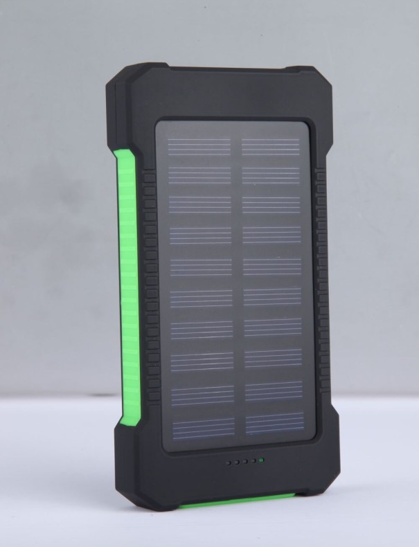 Zonne-energie powerbank met zaklamp 20.000 mAh groen