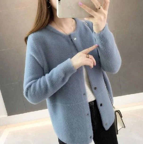 Zotteliger Damenpullover mit Knöpfen G430 blau M