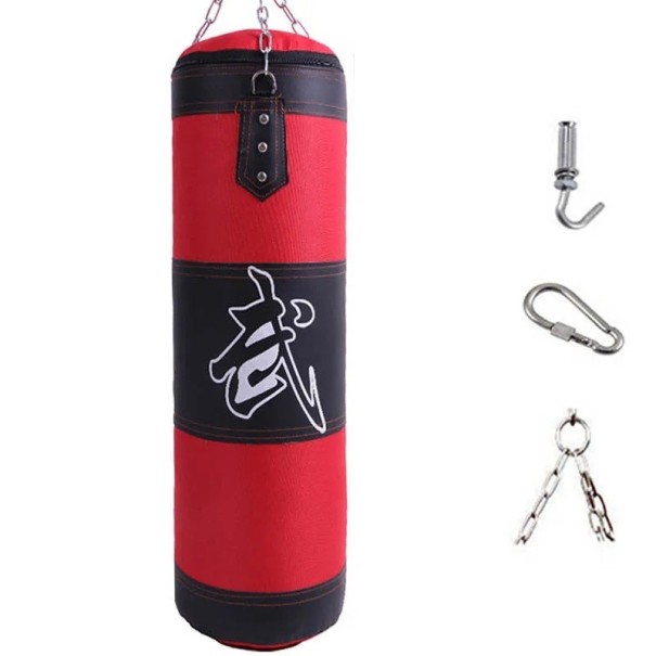Zware bokszak 120 cm met metalen ketting en karabijnhaak Lege zak voor zand voor fitness training kickboksen karate taekwondo + haak en bandage rood