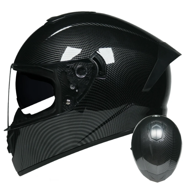 Zwarte opklapbare motorhelm voor de winter Geïsoleerde helm met dubbel vizier Beschermende ABS-schaal Veilige motorhelm