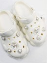 10 Stück Dekorationen für Crocs elegante Motive ABS weiß-gold Set von Schmuckstücken für Clogs Zubehör für Lochschuhe 2