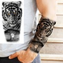 Tillfällig vattentät tatuering 11,5 x 21 cm Tiger Modernt realistiskt motiv Håller upp till 15 dagar Enkel applicering Kroppstatuering 2