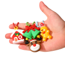 24 st julnyckelringar med julmotiv Presentförpackningar Tomte ren snögubbe pepparkaka Festpaket 4