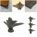 Set med 4 stycken Metallfötter 4 x 3 x 3 cm Hörndekorativa ben för möbler, lådor, smyckeskrin, skydd av underdelen 4