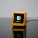 Skrivbordsapparat för övervakning av bitcoin, aktier och valutor med pekskärm, LED-display 30 x 30 mm, USB-strömförsörjning 17