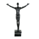Trojrozměrná soška z pryskyřice 15 x 23 cm Man med utsträckta armar Dekorativ figur för inredning eller samlarfigur 1