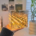Dekorative Lichtwürfel mit LED-Tulpen 9 x 9 x 9 cm Moderne Wohnraumdekoration für Tisch, Regal oder Kommode 3