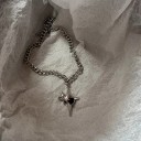 Choker din oțel chirurgical cu pandantiv în formă de stea cu patru colțuri Zircon negru Colier pentru femei Bijuterie elegantă modernă 2