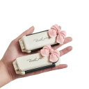 Mini hopfällbar reseborste med spegel 11 x 9,5 x 4 cm Vit hopfällbar massageborste för hår med rosa dekorativ rosett 2