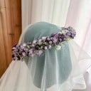 Couronne florale de mariage Taille universelle avec voile en tulle Fleurs délicates et pleines Accessoire capillaire romantique et dense 6