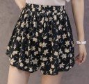 Damshorts med blommor A711 5