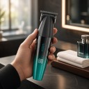 Skärare för skägg och detaljer Uppladdningsbar via USB Drifttid upp till 240 minuter 3 kammar 1–3 mm Svart-grön 3