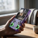 Bärbar retro spelkonsol med 4-tums IPS-skärm och 64 GB minne med Wi-Fi och öppen källkod i genomskinlig lila färg 2