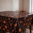 Halloweenduk med pumpor Rektangulär 130 x 220 cm Glansig yta Svart med orange pumpor Dekoration för fest och firande 4