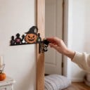 Halloweensk dekoration för dörr eller spegel Pumpa med hatt och flaskor med elixir 25 x 14,5 cm Svart och orange Ram- och hörndekoration 5