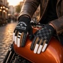 Touchscreen hela fingrar handskar för cykel och motocross med rutmönster på ena och text på den andra handsken samt förstärkt tumme 7