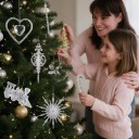 Julprydnad för granen Genombruten med ornamenter Rund med spets Transparent med glitter Med ögla för upphängning Dekoration till jul 4