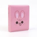 Mini fotoalbum s kresleným zvířátkem Na fotky 7,6 cm Rozměr 8,8 x 2,8 x 11 cm Průhledné kapsy Růžové Na fotky i sběratelské karty 2