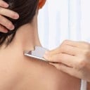 Rostfri Gua Sha platta i hjärtform 6 x 4,1 cm Massageskrapa i rostfritt stål Silver Massageverktyg för ansikte, hals och kropp 7