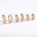 Set med ringörhängen 3 par 1,3 1,5 och 1,6 cm Huggie ringar med en rad stora zirkoner För loben och piercing i brosket 4