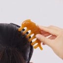Peigne de massage gua sha en résine 11,2 x 5,3 cm Peigne à larges dents aux extrémités arrondies Ambre Pour le massage du cuir chevelu 3