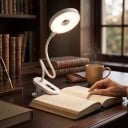 Wiederaufladbare LED-Lampe mit Clip Rundlicht 8,6 cm 5 Modi Timer 25 min Flexibler Arm 39,5 cm 1200 mAh USB-C Weiß Zum Lesen und für den Tisch 5