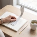 Ultra-thin Rechargeable LED Book Light with Clip 2-in-1 7 LEDs 3 Light Temperatures 5 Brightness Levels 200 mAh USB-C 15.9 cm White For Night Reading 3