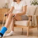 Enfileur de chaussettes avec coque rigide 23 x 11 x 8 cm Cordes réglables avec deux poignées Sans se pencher Pour seniors 5