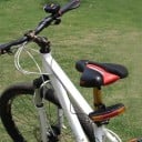 Bicycle Rear Light Set with Indicators and Brake Light Handlebar Controller with LED Light and Horn 8 Melodies Plastic ABS Black 4