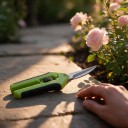 Forbici da giardino con lama curva 16,5 cm Lama stretta in acciaio inossidabile 5 cm Manico antiscivolo con molla Verde Per erbe e fiori 2