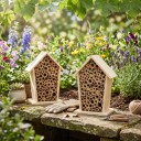 Domek per api solitarie 2 pz 12 x 8 x 7 cm Hotel per insetti in legno con tubi di canna Rifugio per impollinatori in giardino e balcone 4