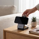 Cargador inalámbrico magnético plegable 3 en 1 con luz nocturna de 15 W para iPhone, Apple Watch y AirPods Negro y gris con cable USB-C 2