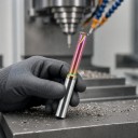 Fresa a un dente con rivestimento colorato per filettatura M1,4 x 0,3 mm Codolo 4 mm Carburo sinterizzato Doppio e argento CNC fresatrici Filettature 5