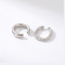 Conjunto de 2 aretes sin perforación Anillo macizo liso y anillo delgado estriado Ear cuff para cartílago Metal Color plata para mujeres 4