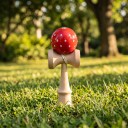 Kendama Jordbær 18 cm Træ japansk spil med rød kugle med prikker Træning af koordination og reaktionsevne Til børn og voksne 7