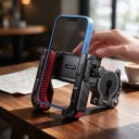 Joyroom telefonholder til cykel og motorcykel med én hånd betjening For telefoner 4,7–7 tommer Styr 15–40 mm PC og ABS Sort og rød 4