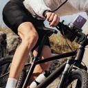 Joyroom telefonholder til cykel og motorcykel med én hånd betjening For telefoner 4,7–7 tommer Styr 15–40 mm PC og ABS Sort og rød 5