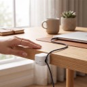 Clemă autoadezivă pentru cablu 1 buc 20 x 20 x 15 mm Suport clip-on nemagnetic Pentru cabluri de până la 7 mm Pe birou, perete sau în mașină 2