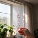 Atrapa de sol colgante de 43 cm con cristales de arcoíris Gran luna estrellas y sol Decoración de cristal para ventana Adorno rosa para habitación 2