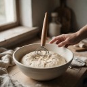 Deense deegklopper 32,7 cm met houten handvat RVS draadklopper met binnenlus Mengt deeg voor zuurdesem en pizza 3