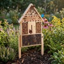 Gran hotel de insectos para clavar 60,5 x 37 x 9 cm Casa de madera para abejas, mariposas y mariquitas 6 compartimentos Bambú, piñas 2