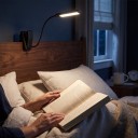 Lámpara LED con clip 6 W Un brazo flexible Regulable Alimentación USB o 3 x AAA Negra Para partituras, libros, portátiles y cabeceros de cama 4
