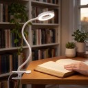 Lámpara LED circular con clip 23 LED 5 W Brazo flexible 40 cm 3 colores de luz 10 niveles de brillo Alimentación USB Para escritorio y lectura 2